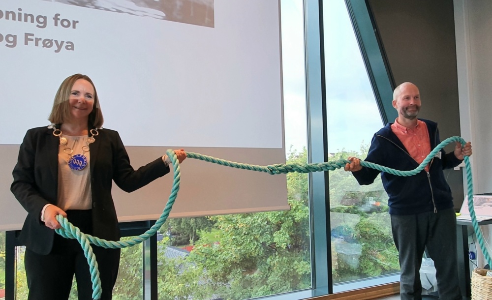 Norwegian Business Cluster Kickoff with the mayor of Frøya, Kristin Furunes Strømskag. Credit: Blue Competence Center.